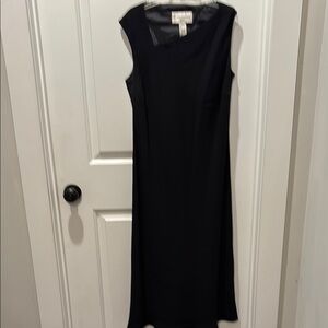 Evan Picone Black Ribbed Sheath Midi Dress